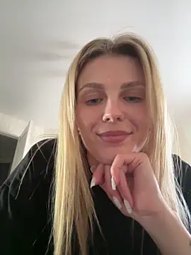 Snapshot of Liya_my chatting on 04/24/26, 12:29 Liya my online show from 04/24/26, 12:29