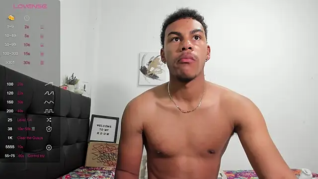 Snapshot of RoddyRich11 chatting on 12/20/25, 11:39 RoddyRich11 online show from 12/20/25, 11:39