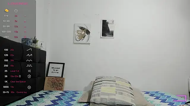 Snapshot of RoddyRich11 chatting on 01/18/26, 12:20 RoddyRich11 online show from 01/18/26, 12:20