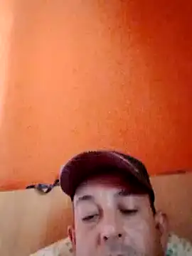 Fabiocapao01 online show from 01/22/25, 11:45