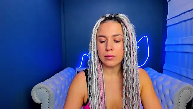 rock n roxy online show from 11/24/25, 01:38