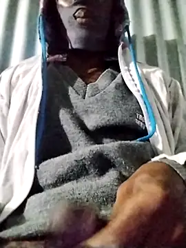 hornyxguy68 online show from 04/24/26, 02:14