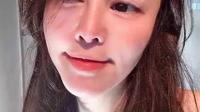Krismil3 online show from 05/15/26, 11:23