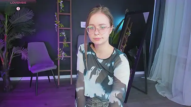 Snapshot of CassieCool chatting on 02/26/25, 02:59 CassieCool online show from 02/26/25, 02:59