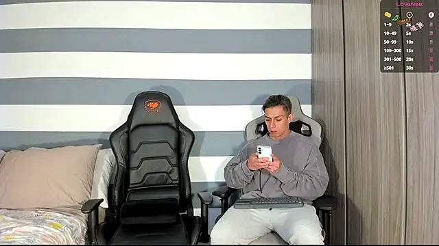 ianandjosephx online show from 02/21/25, 12:17