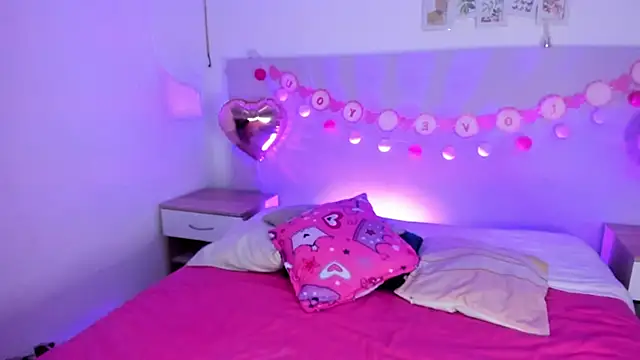 Kimkalifa  online show from 02/08/25, 03:31