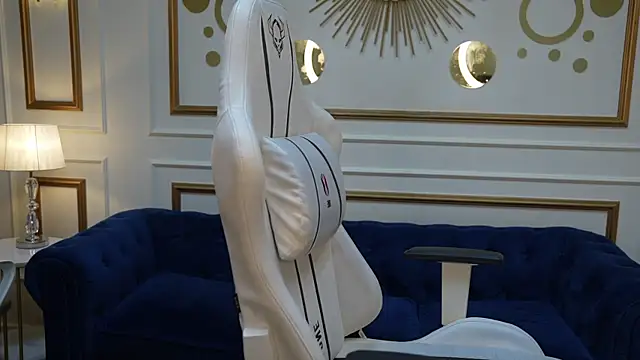 Snapshot of Alisa054 chatting on 01/27/25, 03:26 Alisa054 online show from 01/27/25, 03:26