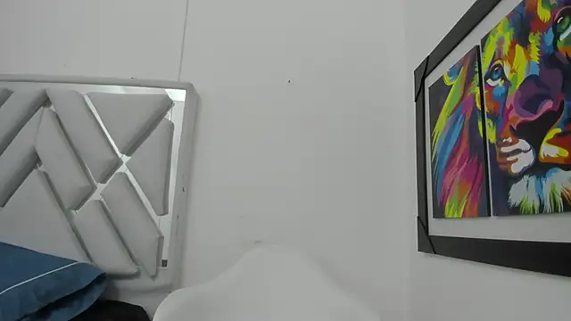 leslyylove online show from 01/24/25, 03:11