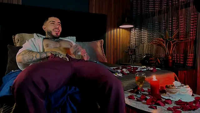 LeoSalvatore  online show from 02/15/25, 03:52