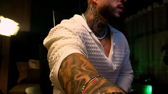 LeoSalvatore  online show from 03/14/25, 07:26