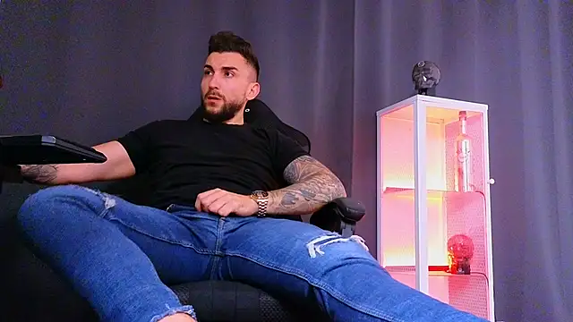 MightyAaron66 online show from 02/13/25, 12:00