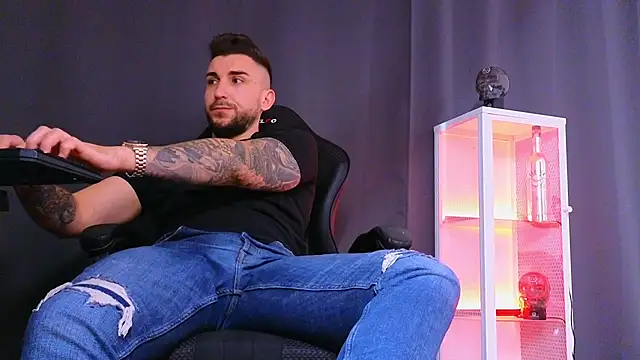 MightyAaron66 online show from 02/19/25, 12:00