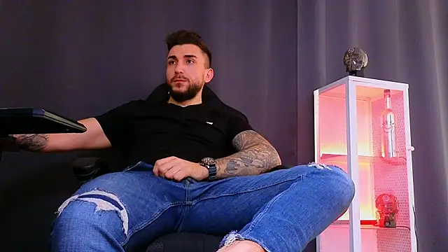 MightyAaron66 online show from 03/04/25, 08:46