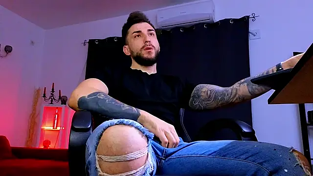 MightyAaron66 online show from 02/13/26, 03:24