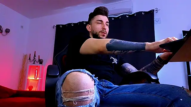 MightyAaron66 online show from 03/22/26, 05:33