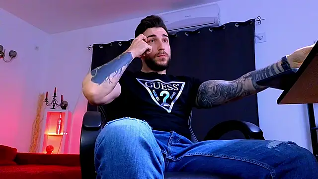 MightyAaron66 online show from 04/15/26, 03:35