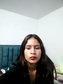 Snapshot of Tamy_edwards chatting on 12/25/24, 07:24 Tamy edwards online show from 12/25/24, 07:24