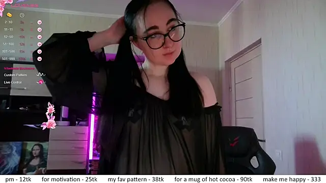 Snapshot of el_sweety chatting on 06/30/26, 10:27 el sweety online show from 06/30/26, 10:27