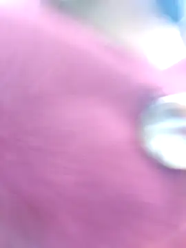 cuteluci  online show from 02/05/25, 08:35