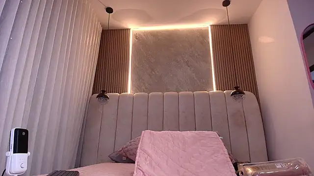 kata hazel online show from 05/25/26, 07:20