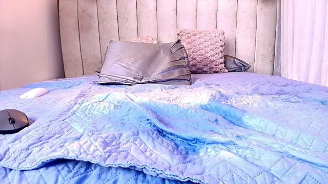 kata hazel online show from 05/27/26, 01:57