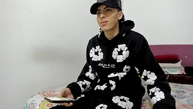 HeellBoy  online show from 02/27/26, 08:25