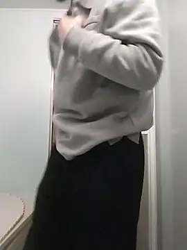 ikkakusai11 online show from 12/22/25, 04:37