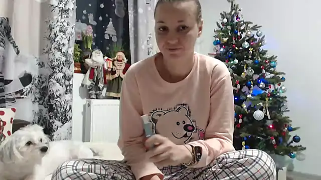 SweetMaddy888 online show from 12/28/24, 05:23