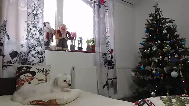 SweetMaddy888 online show from 12/31/24, 07:10