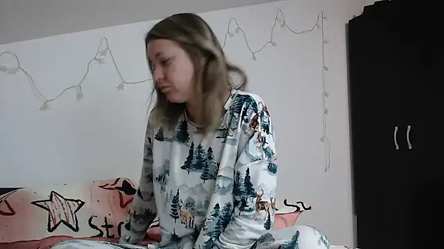 SweetMaddy888 online show from 01/03/25, 07:16