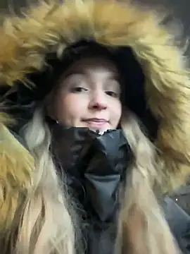 Baby Tiny online show from 12/23/24, 05:32