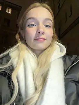 Baby Tiny online show from 02/01/25, 07:44