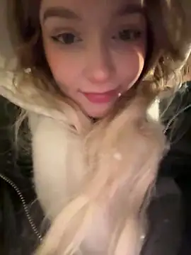 Baby Tiny online show from 02/02/25, 07:57