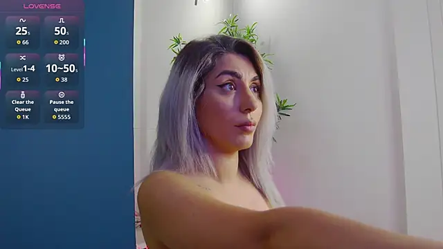 CelineMeyerr online show from 07/14/26, 04:39