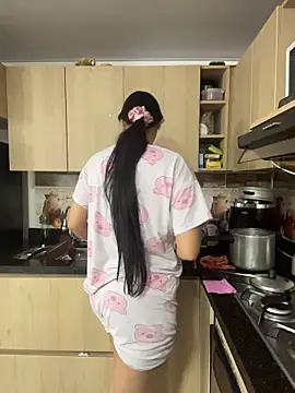 karla nill online show from 03/11/26, 06:03