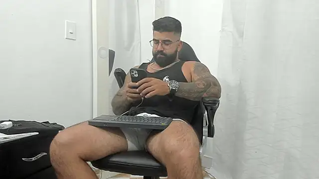 Lyon vach online show from 03/12/25, 09:45