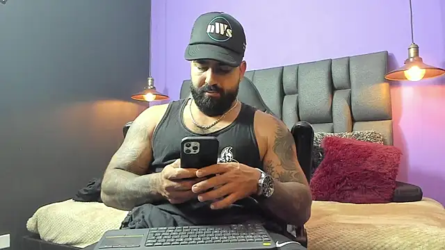 Lyon vach online show from 09/08/25, 09:03