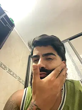 Lyon vach online show from 10/29/25, 12:24