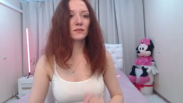 BarbaraStily online show from 04/25/26, 06:49