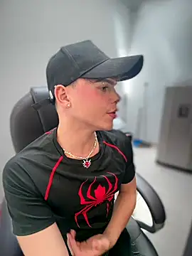 PRINCE STEV online show from 12/18/25, 04:35