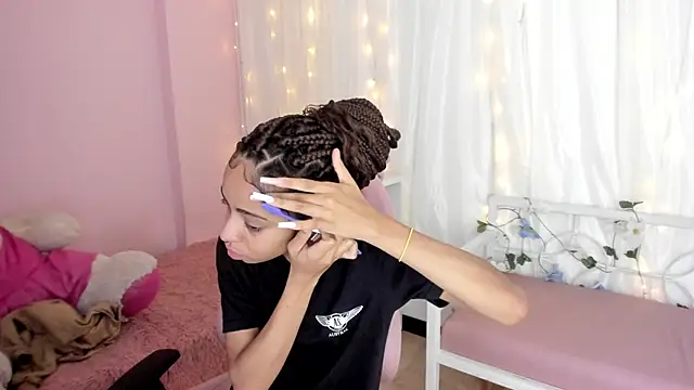 Abigail Wilson  online show from 03/15/25, 08:32