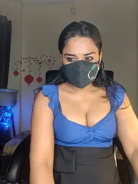 Black-Pearll online show from 04/08/26, 08:25