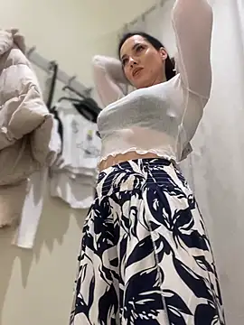 Roxana-Sexy online show from 02/04/26, 06:08