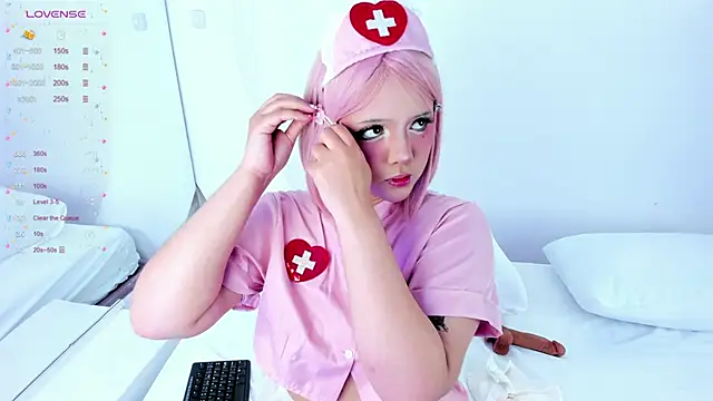 NanaOsaky online show from 02/26/25, 12:25