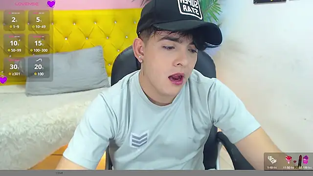 nolan twink1 online show from 01/29/25, 06:18