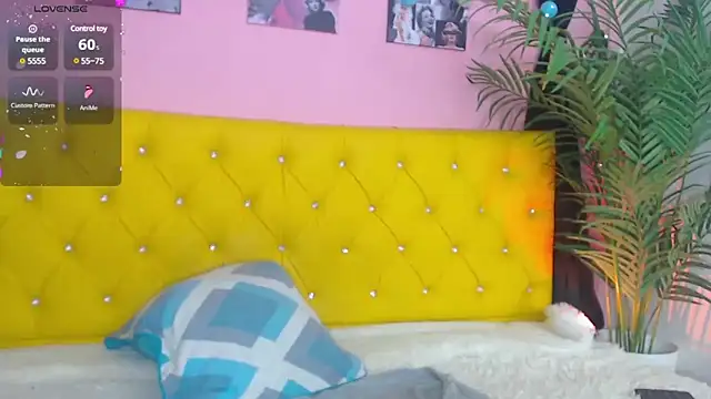 nolan twink1 online show from 02/28/25, 08:50