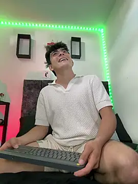 nolan twink1 online show from 01/14/26, 05:51