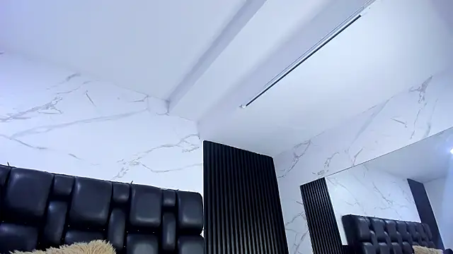 AuroraBon online show from 03/05/26, 09:16