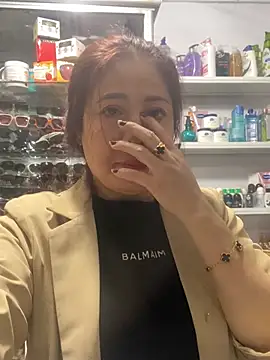 Cesywet online show from 02/11/25, 02:25