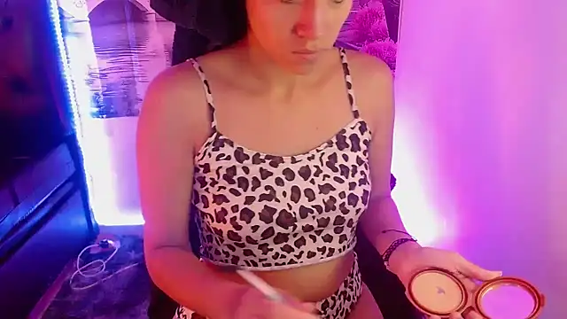 Snapshot of daniela_rivasth chatting on 02/20/25, 03:23 daniela rivasth online show from 02/20/25, 03:23